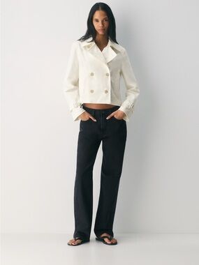 NWT - Aritzia Esquire Short Trench Coat - City Twill - Light Birch - Size Medium
